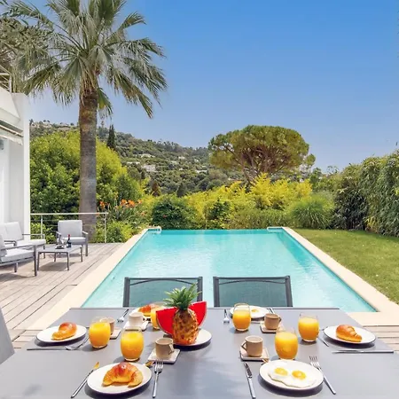 Villa Les Collines Yourhosthelper